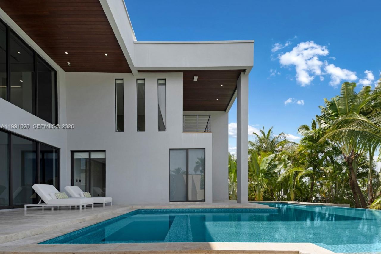 775 NE 77th Ter, Miami, FL 33138 Photo