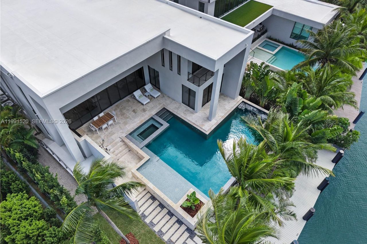 775 NE 77th Ter, Miami, FL 33138 Photo