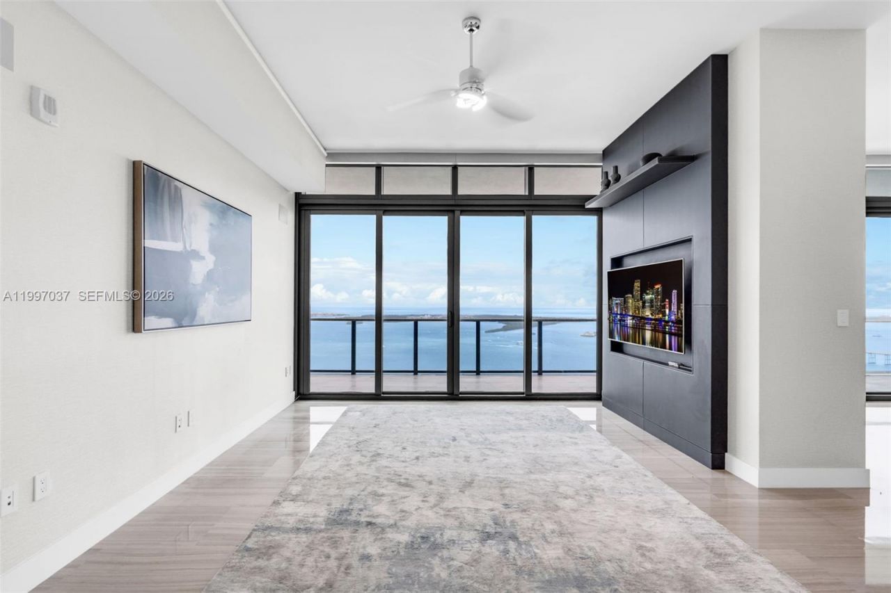 Please Call For Address, Unit 4602, Miami, FL 33131 Photo