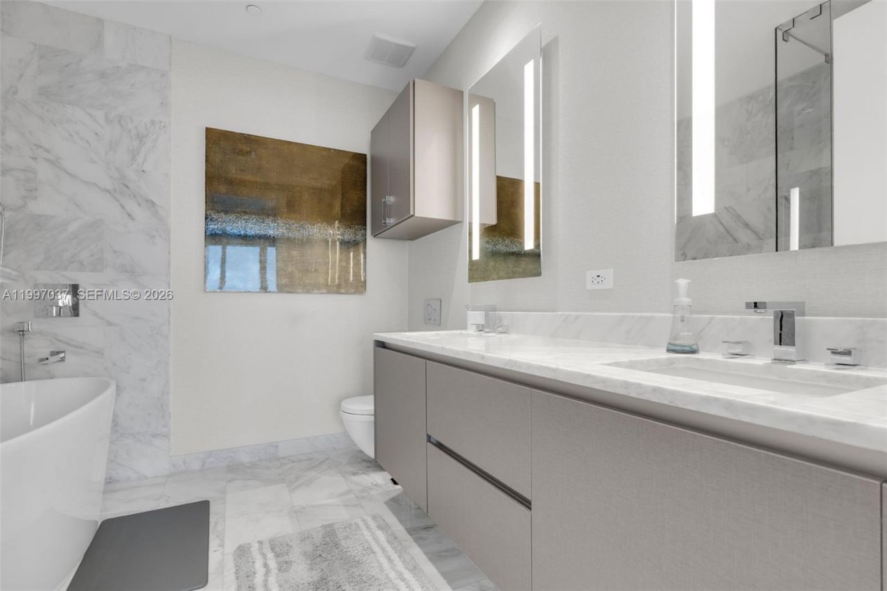 Please Call For Address, Unit 4602, Miami, FL 33131 Photo
