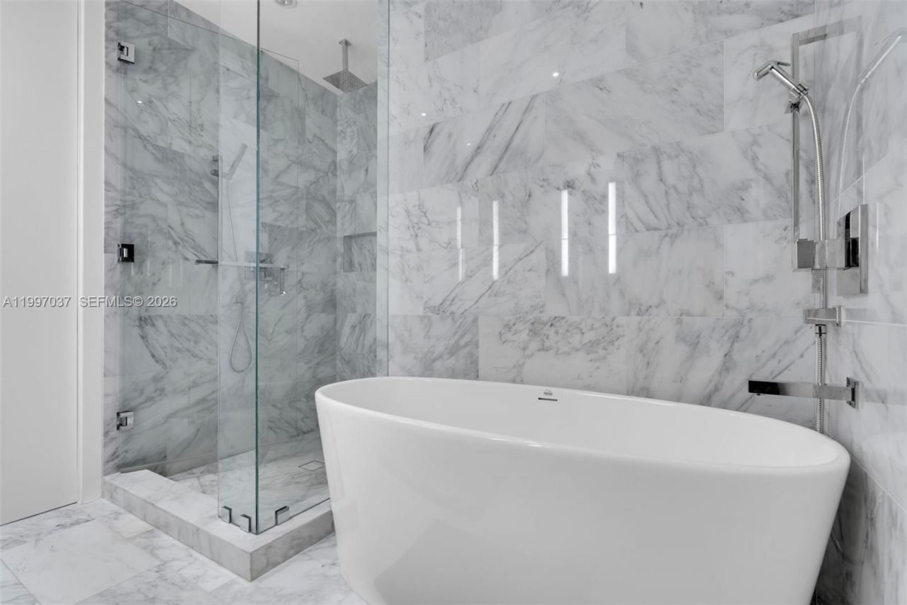 Please Call For Address, Unit 4602, Miami, FL 33131 Photo