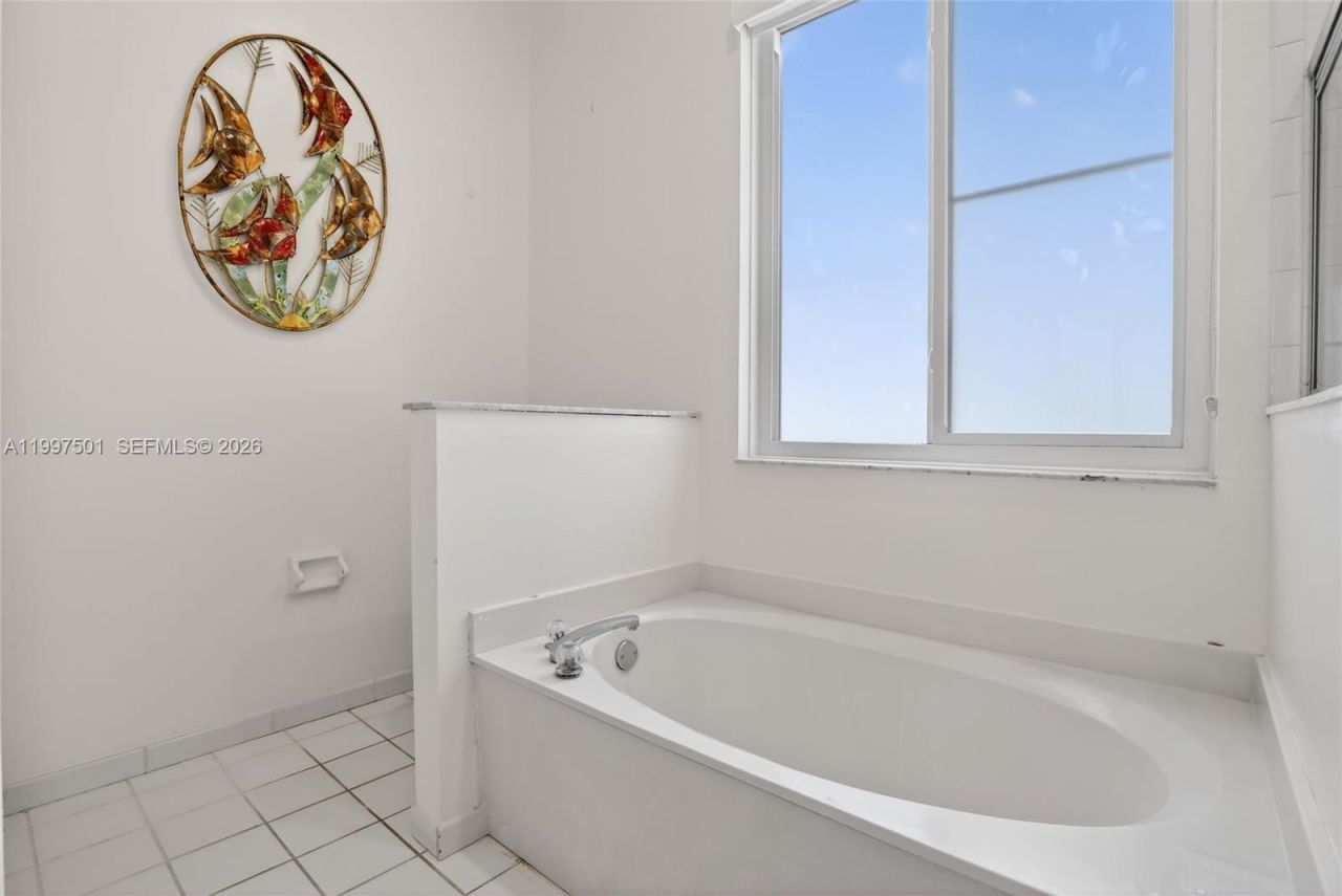 16307 NW 17th Ct, Pembroke Pines, FL 33028 Photo