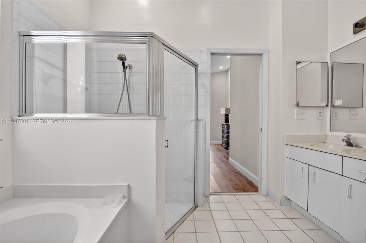 16307 NW 17th Ct, Pembroke Pines, FL 33028 Photo