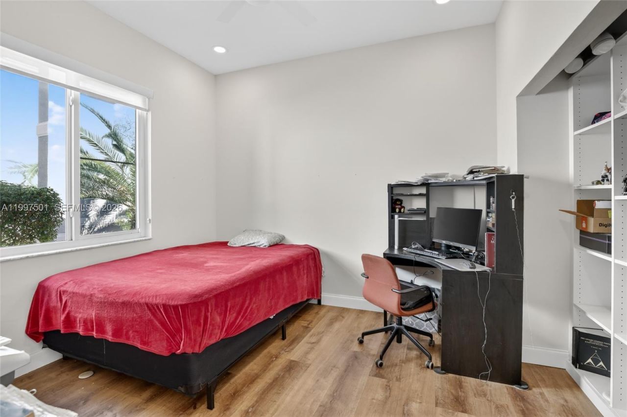 16307 NW 17th Ct, Pembroke Pines, FL 33028 Photo