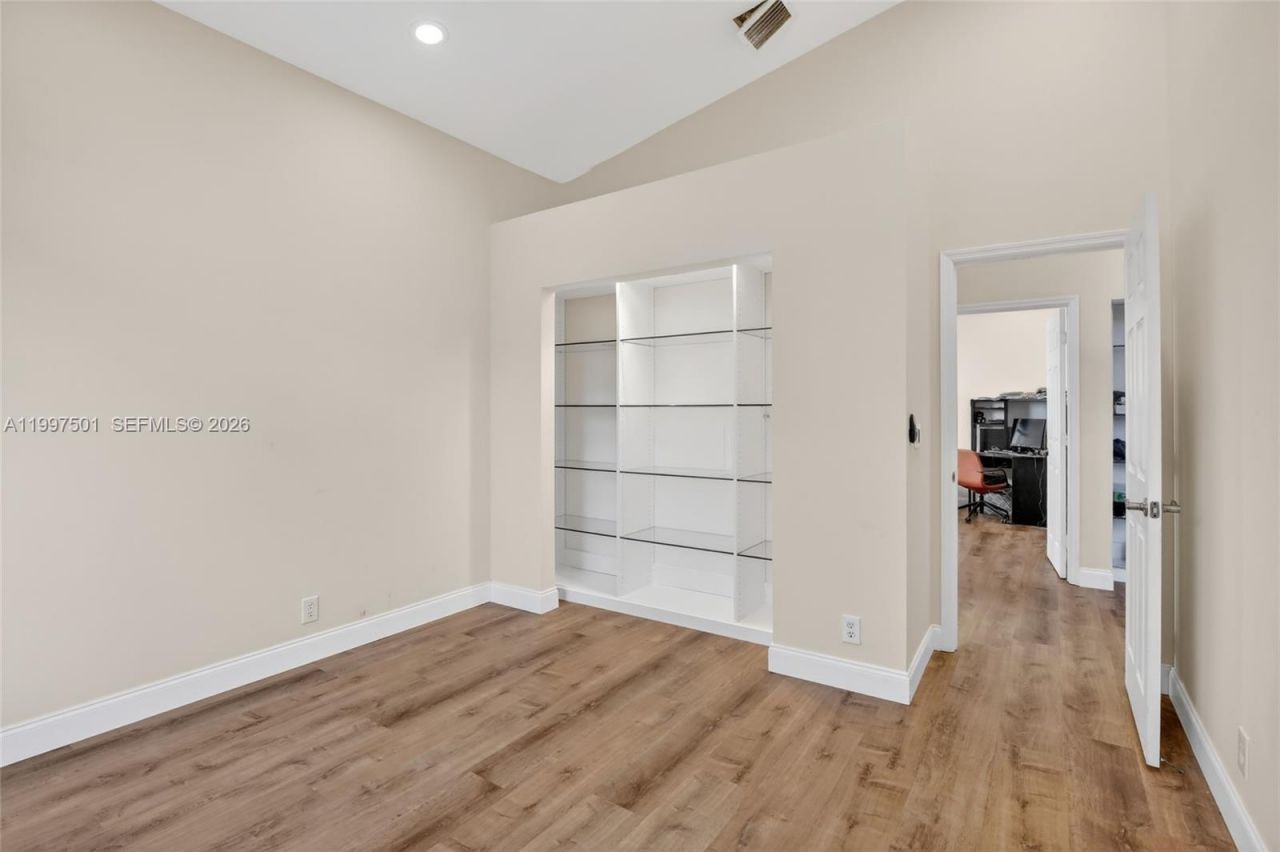 16307 NW 17th Ct, Pembroke Pines, FL 33028 Photo