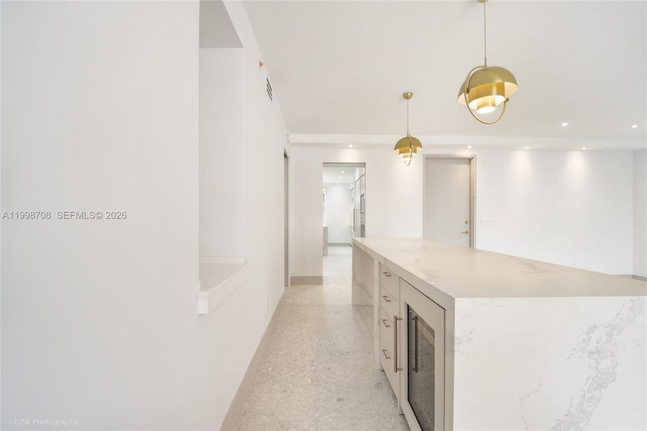 Please Call For Address, Unit 301, Key Biscayne, FL 33149 Photo