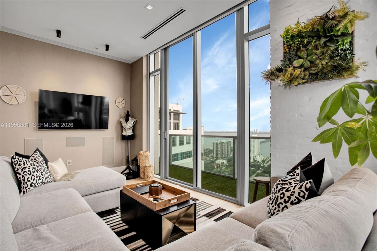 3301 NE 1st Ave, Unit PH-2, Miami, FL 33137 Photo