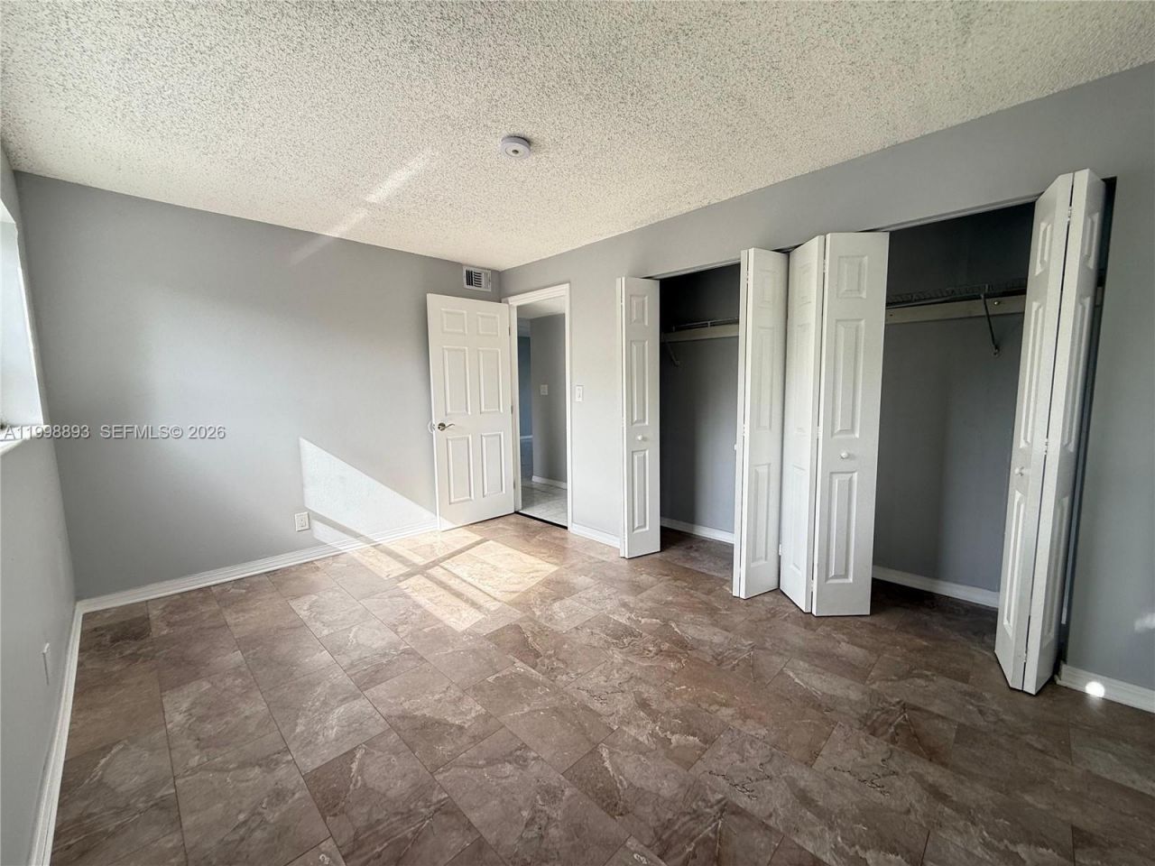 1920 N Congress Ave, Unit 201, West Palm Beach, FL 33401 Photo