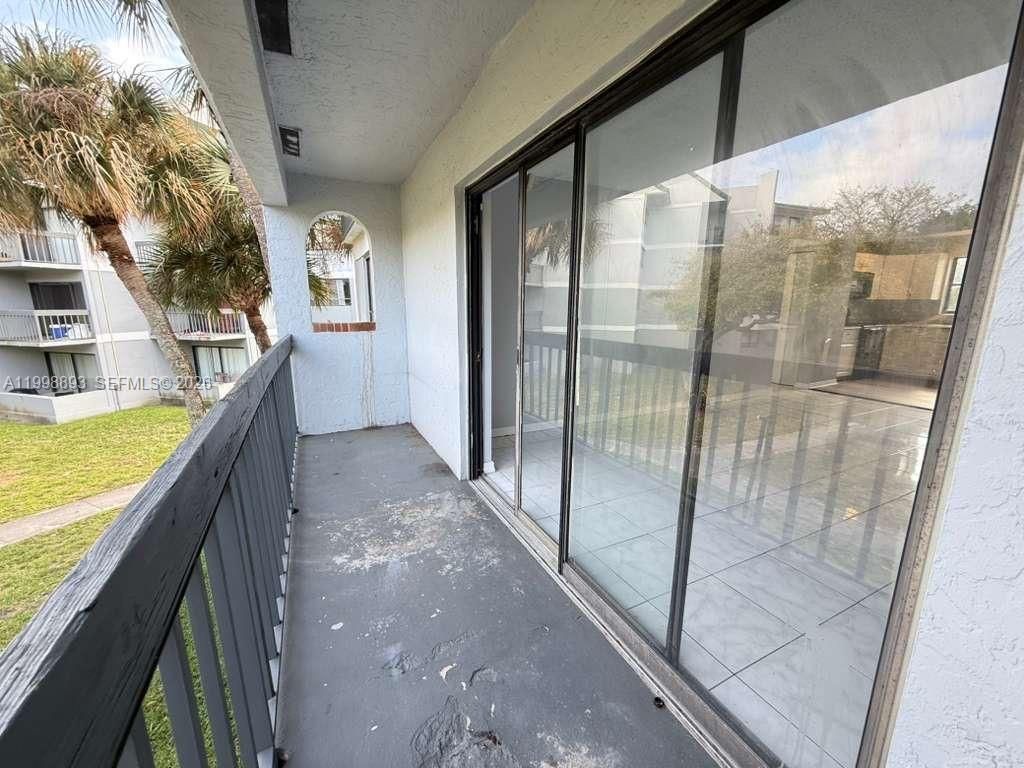 1920 N Congress Ave, Unit 201, West Palm Beach, FL 33401 Photo