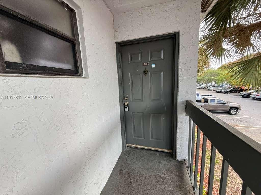 1920 N Congress Ave, Unit 201, West Palm Beach, FL 33401 Photo