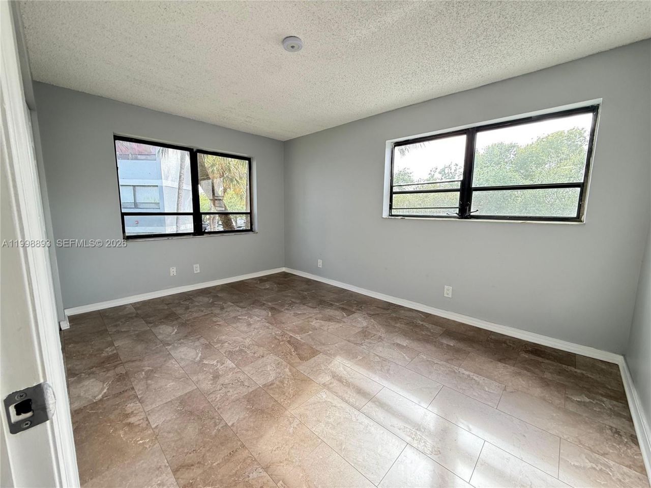1920 N Congress Ave, Unit 201, West Palm Beach, FL 33401 Photo