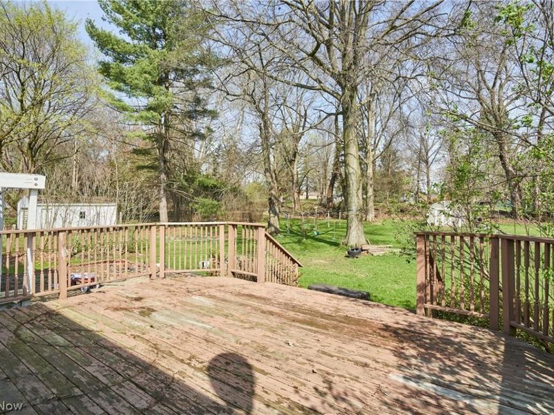 917 Proehl Drive, Barberton, OH 44203 Photo 16