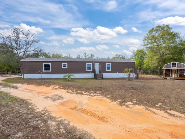 4528 Bryant Bridge Cutoff Road, Holt, FL 32564