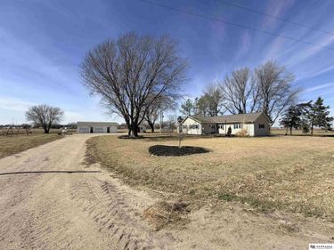 2490 25th Road, Clarks, NE 68628