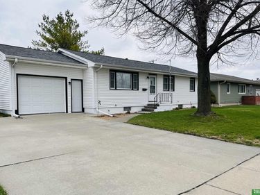 1616 Austin Lane, Fremont, NE 68025