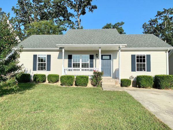3425 Foxrun Ln, Clarksville, TN 37042