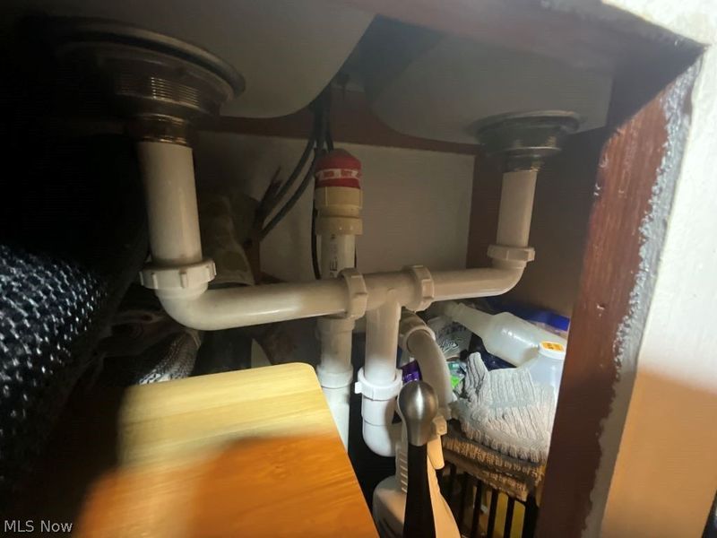 7508 Donald Avenue, Cleveland, OH 44103 Photo 10