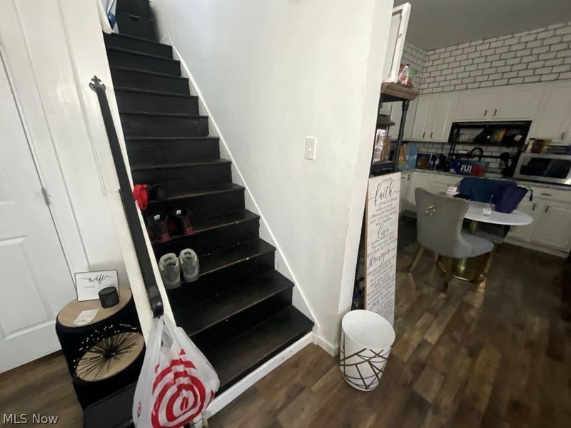 7508 Donald Avenue, Cleveland, OH 44103 Photo 8