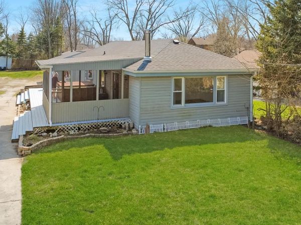 1521 Skinner DRIVE, Twin Lakes, WI 53181