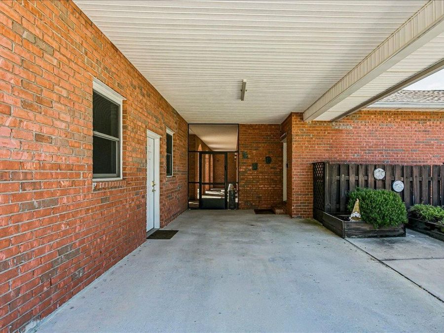 Property Image 62