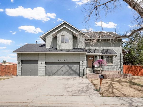 10023 W 77th Drive, Arvada, CO 80005