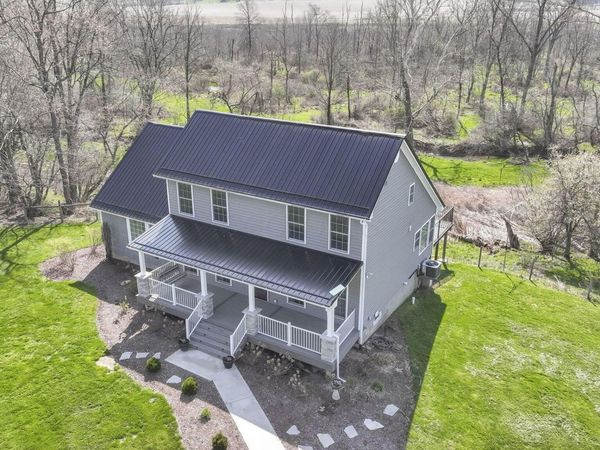 5314 Licking Valley Road NE, Nashport, OH 43830
