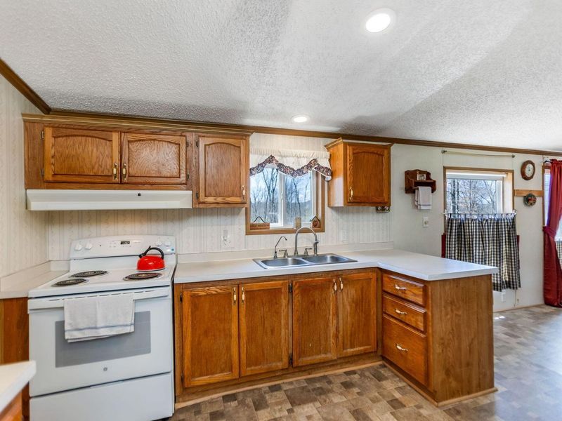 4502 Clover Road, Cumberland, OH 43732 Photo 7