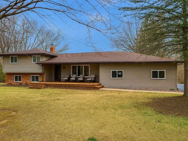 26184 615th Street , Mantorville, MN 55955