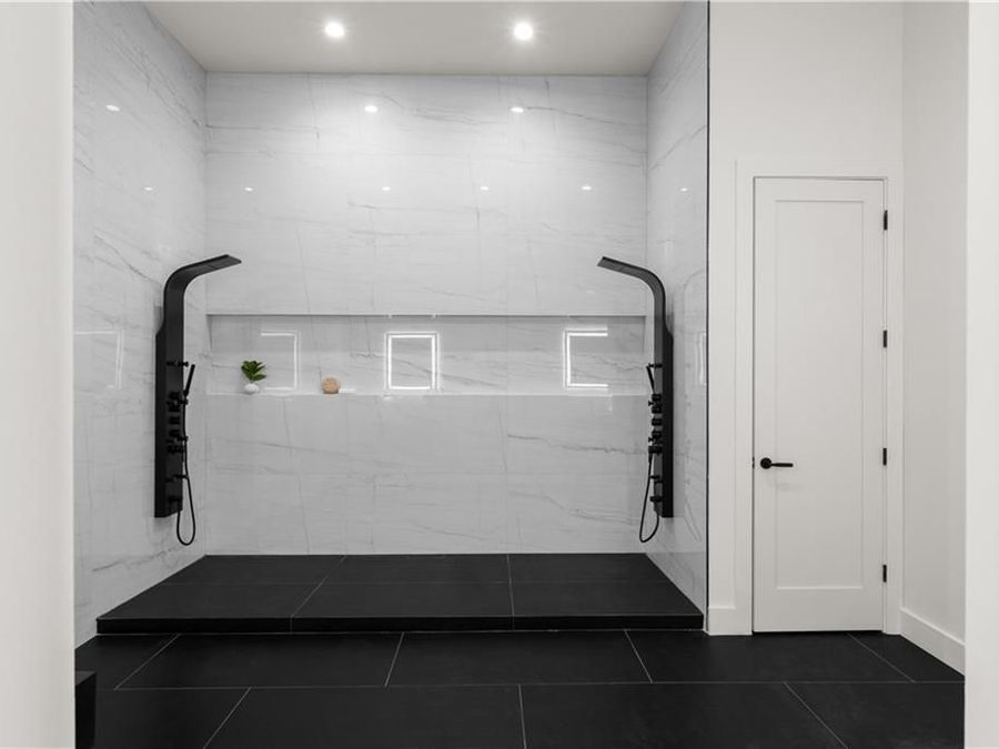 Property Image 76