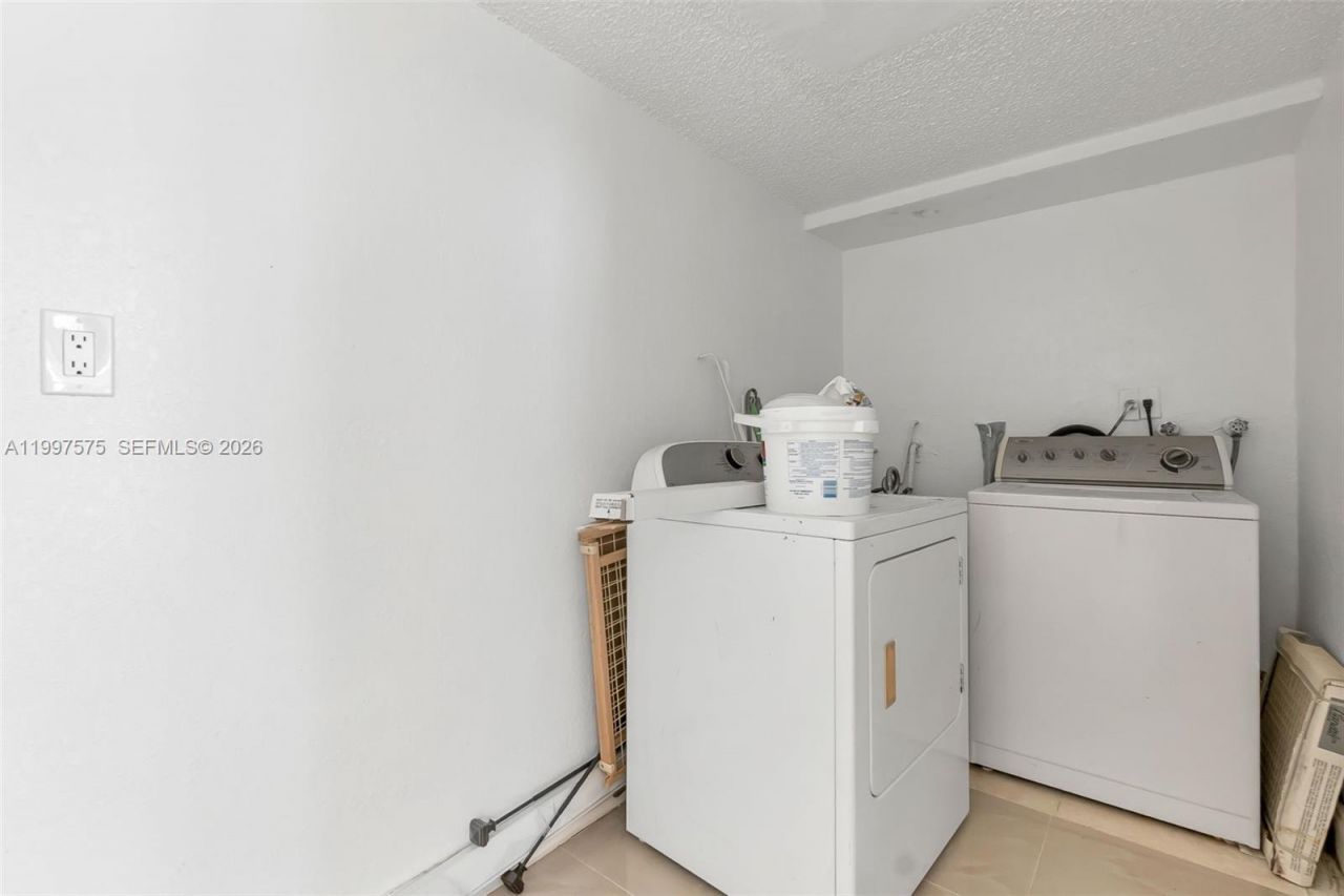 1798 NW 55th Ave, Unit 202, Lauderhill, FL 33313 Photo