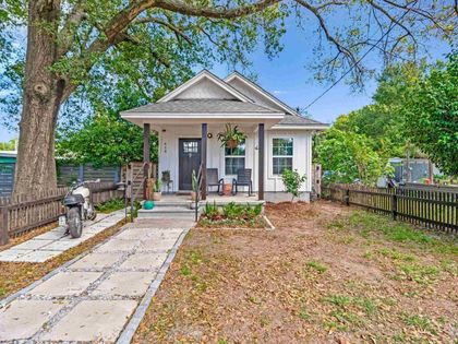 418 W Gadsden St Pensacola, FL 32501