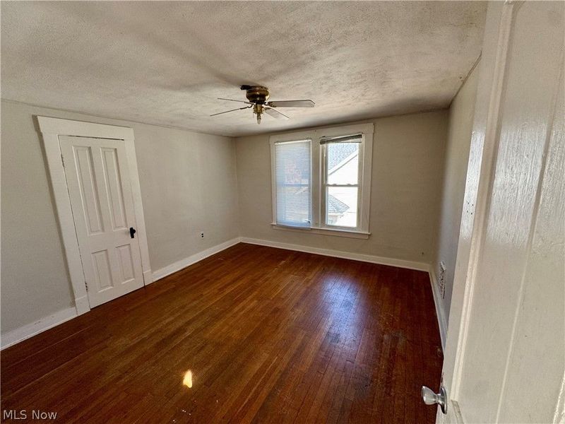 212 E Bridge Street, Berea, OH 44017 Photo 12