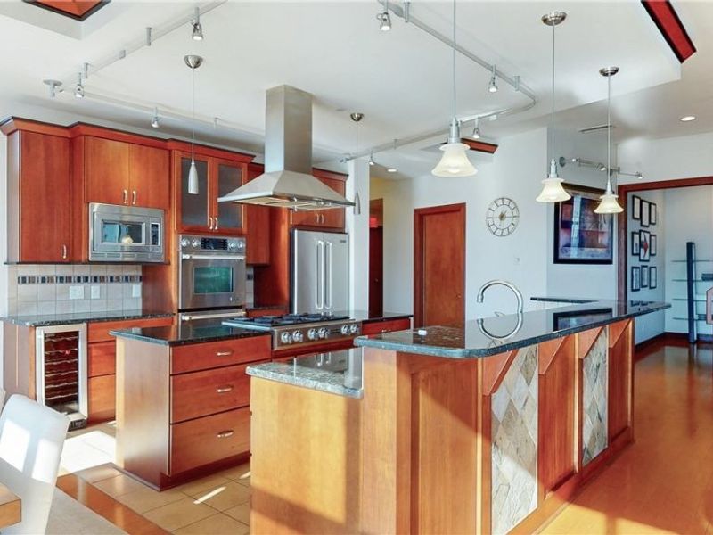 21 Furnace Street, Unit 805, Akron, OH 44308 Photo 10