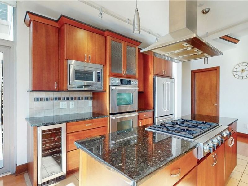 21 Furnace Street, Unit 805, Akron, OH 44308 Photo 9