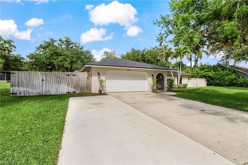 2249 River Oak Ln, Fort Myers, FL 33905 Photo