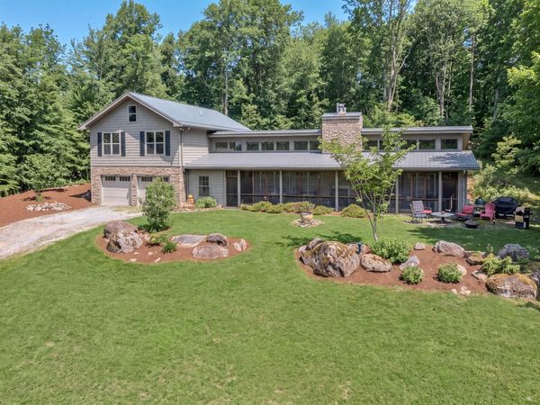 10229 Sugar Camp Creek RD, Bent Mountain, VA 24059