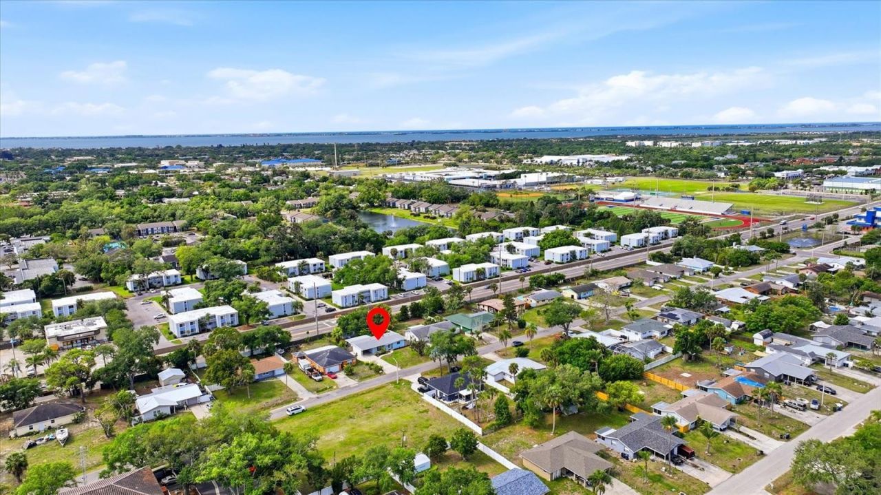 2704 52nd Avenue Terrace W, Bradenton, FL 34207 Photo