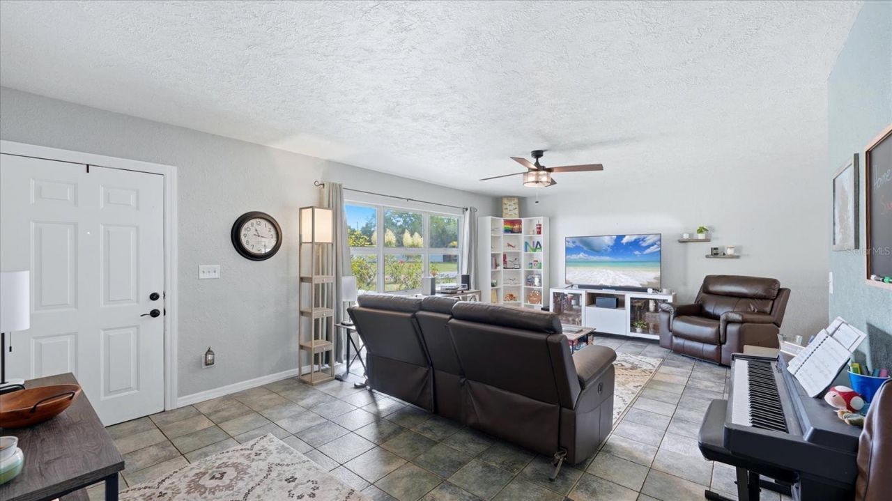 2704 52nd Avenue Terrace W, Bradenton, FL 34207 Photo