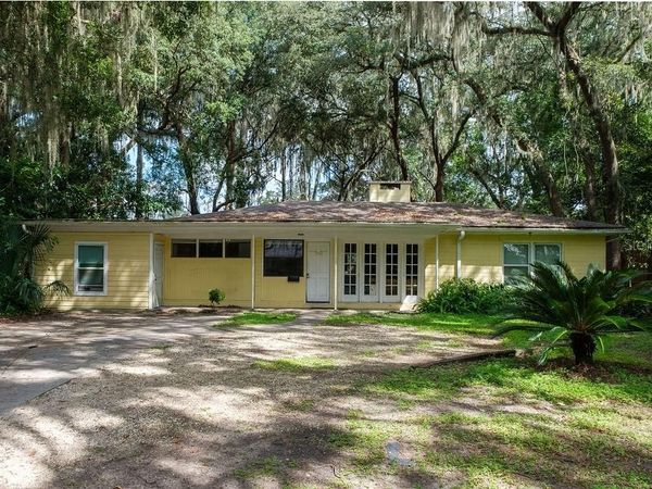 1530 NW 6TH AVENUE , GAINESVILLE, FL 32603