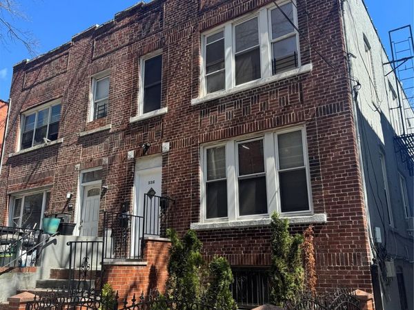 536 Commonwealth Avenue , Bronx, NY 10473