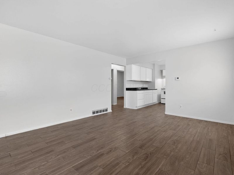 967 Ruby Avenue , Columbus, OH 43227 Photo 10