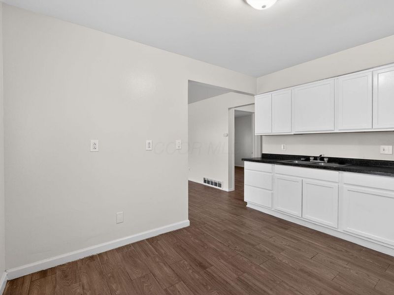 967 Ruby Avenue , Columbus, OH 43227 Photo 16