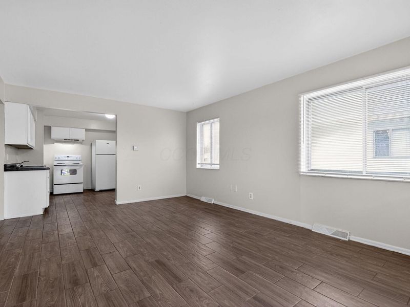 967 Ruby Avenue , Columbus, OH 43227 Photo 8