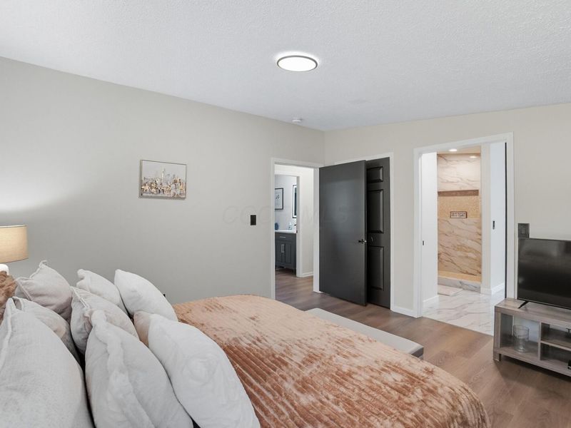 2313 Airport Drive, Columbus, OH 43219 Photo 10