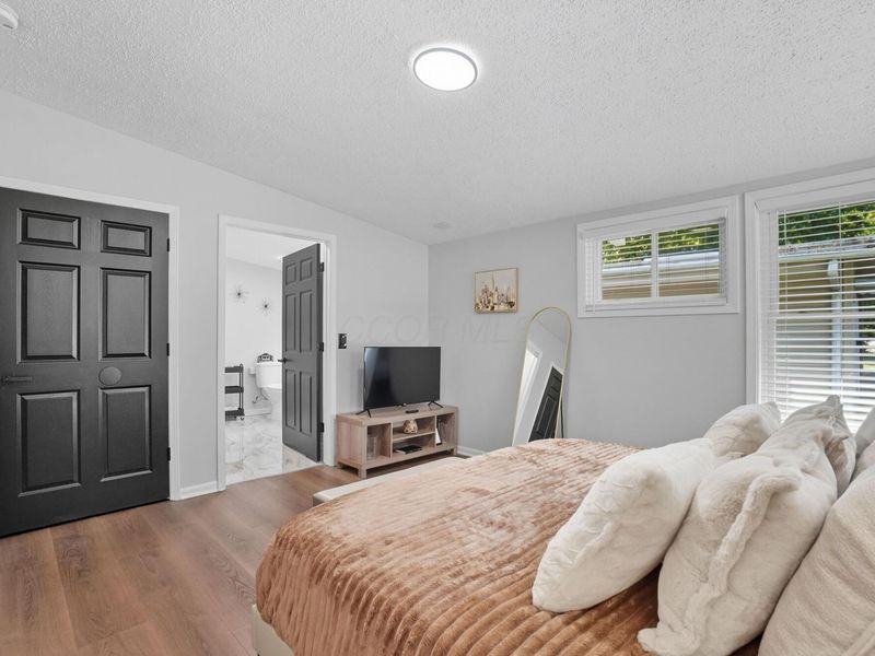 2313 Airport Drive, Columbus, OH 43219 Photo 11