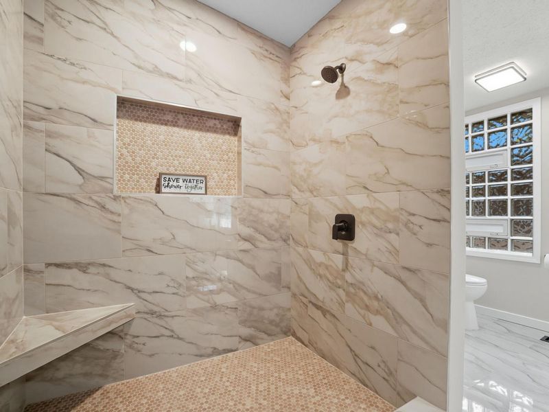 2313 Airport Drive, Columbus, OH 43219 Photo 13