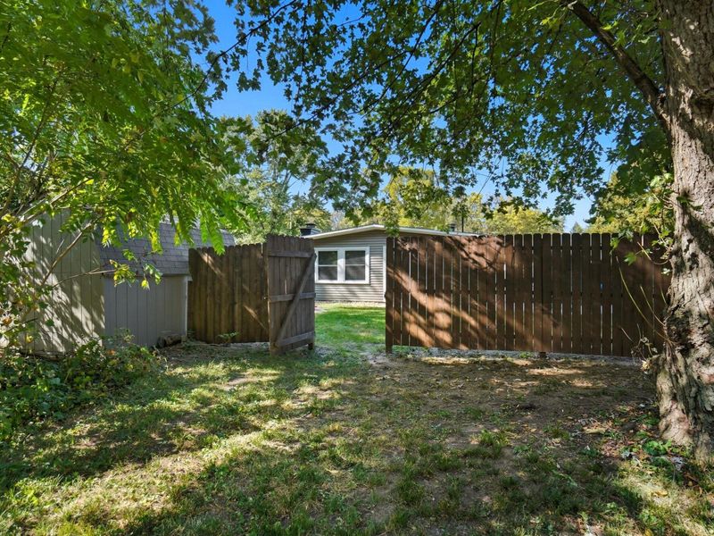 2313 Airport Drive, Columbus, OH 43219 Photo 23