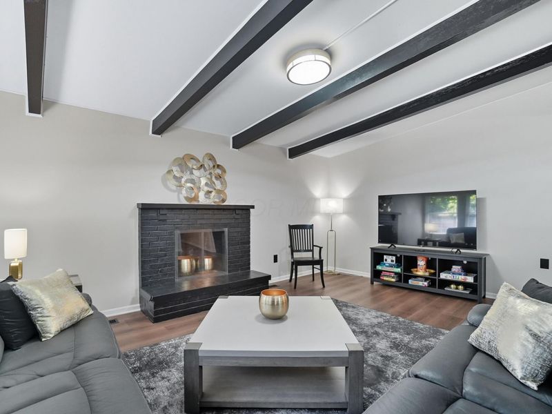 2313 Airport Drive, Columbus, OH 43219 Photo 5