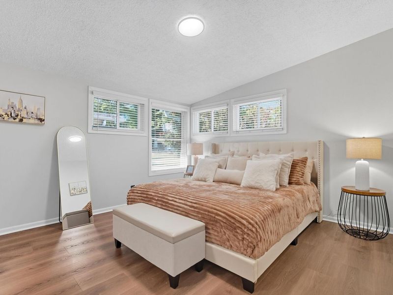 2313 Airport Drive, Columbus, OH 43219 Photo 9