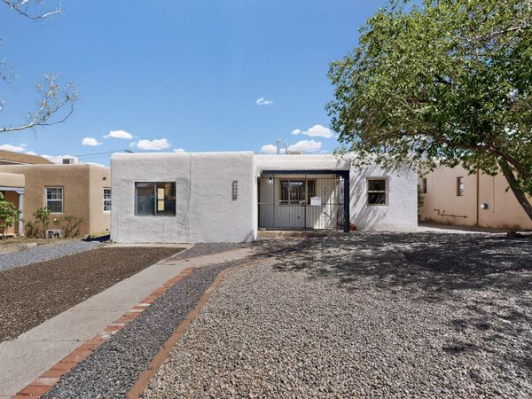 1318 Truman Street SE, Albuquerque, NM 87108